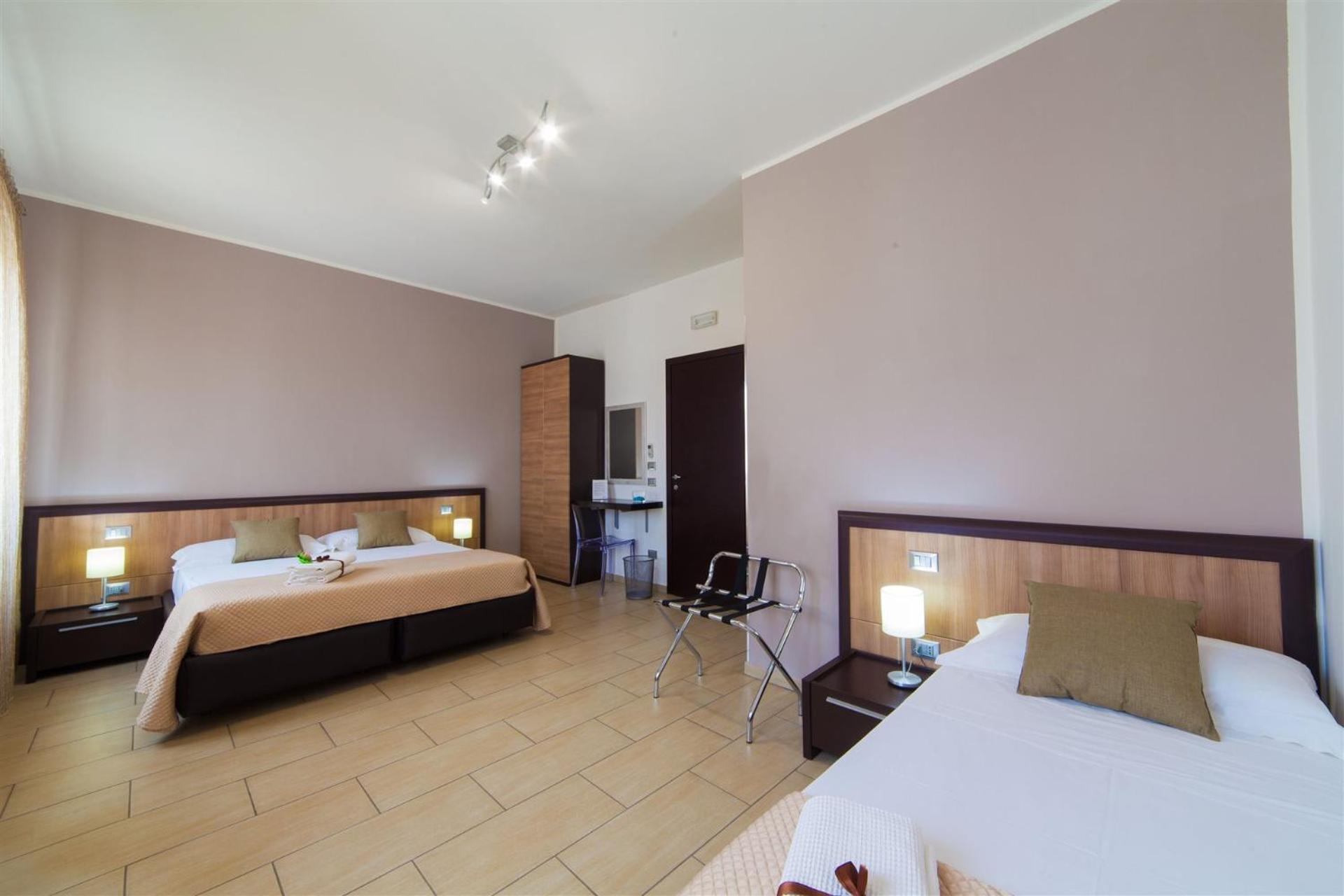 Kristal Bed & Breakfast ซานวิโต โลคาโป ภายนอก รูปภาพ