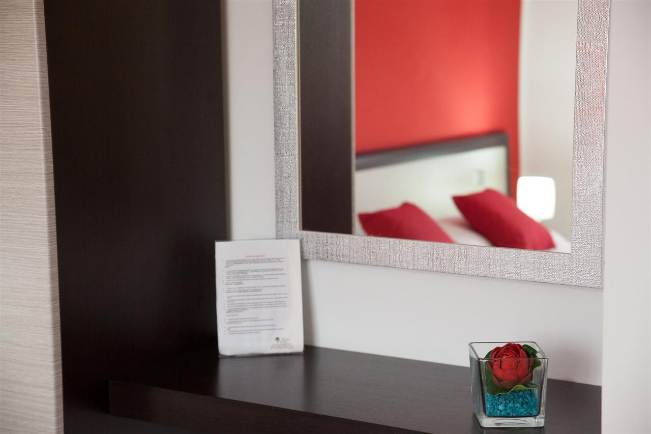 Kristal Bed & Breakfast ซานวิโต โลคาโป ภายนอก รูปภาพ