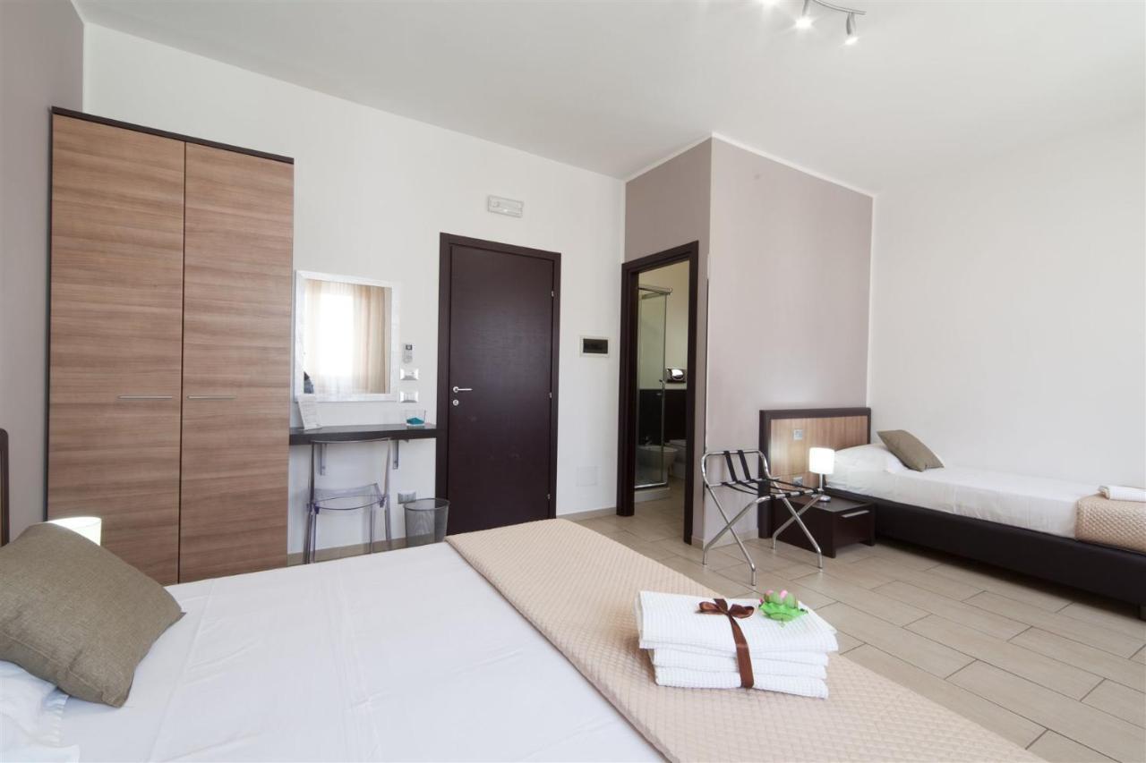 Kristal Bed & Breakfast ซานวิโต โลคาโป ภายนอก รูปภาพ